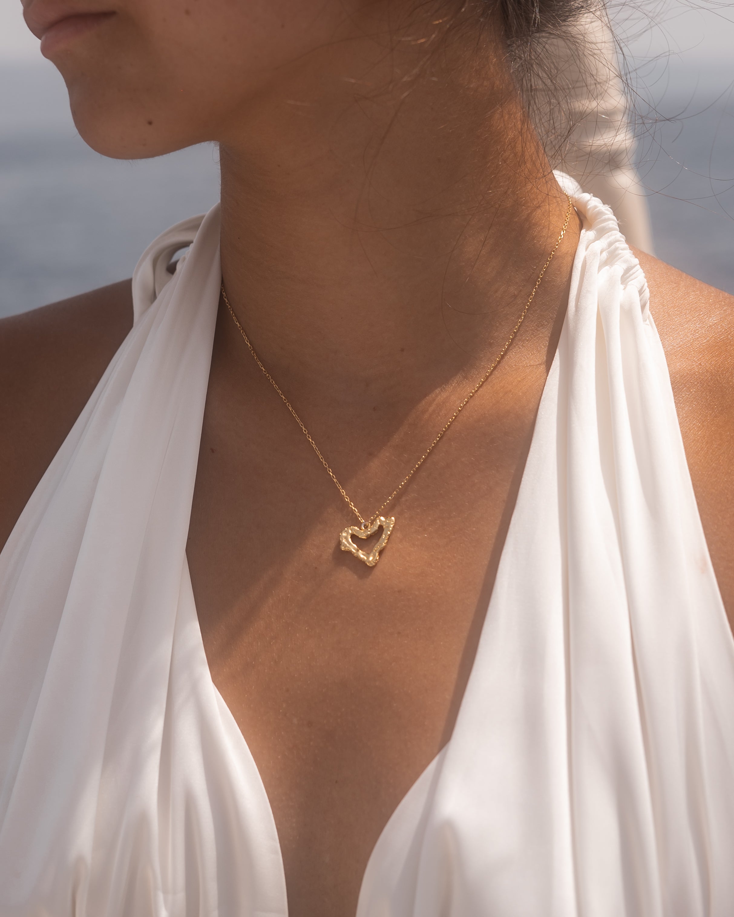 Amor Necklace